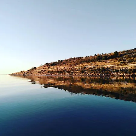 Larus Appartement Starigrad Paklenica